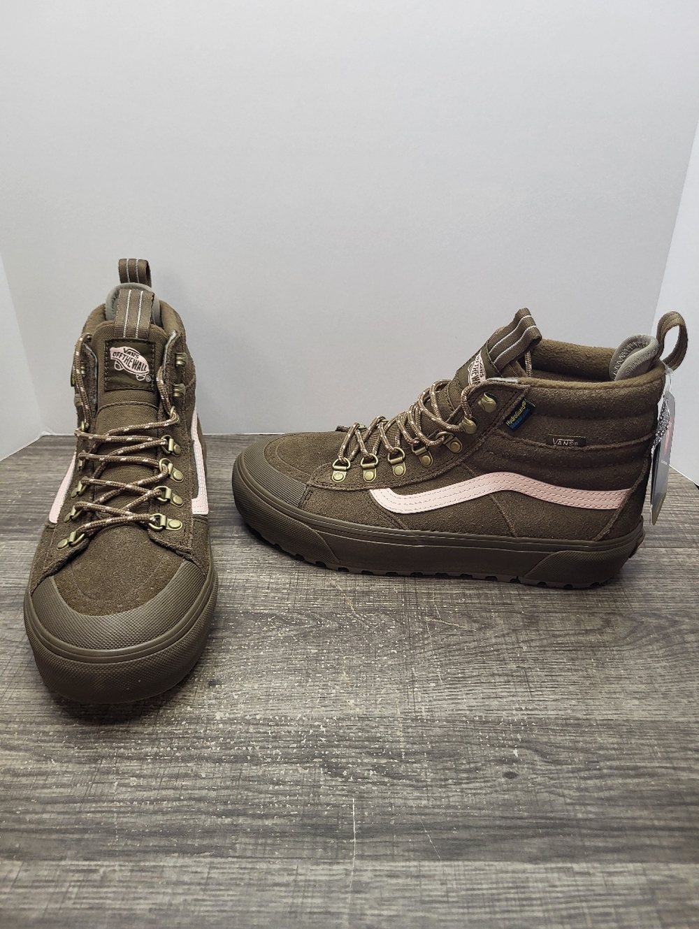 Vans MTE Sk8-Hi Waterproof Teak Brown Pink Boots Cold Weather Wms 9 Men 7.5 New